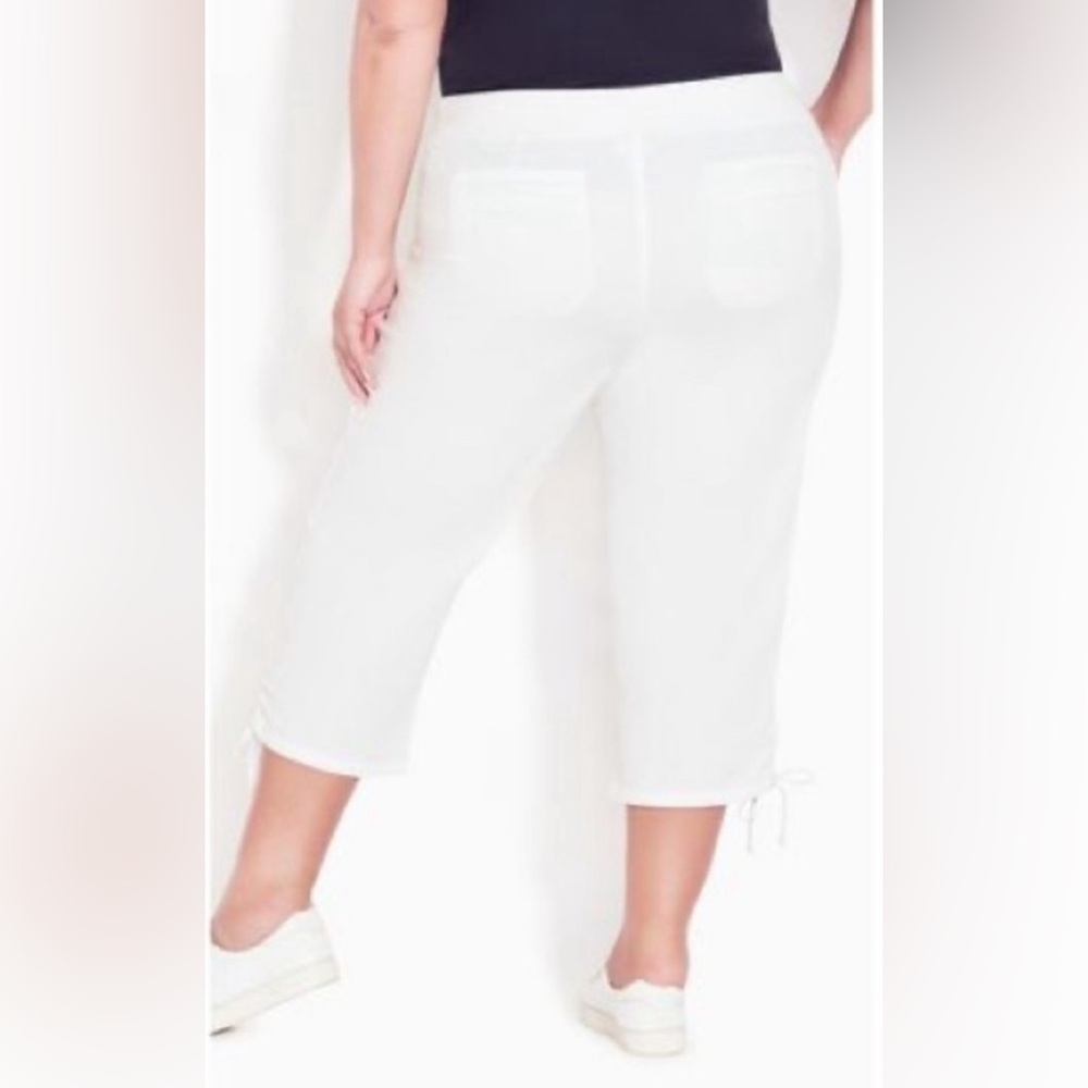 AVENUE Poplin pull on capri with drawstring waist cropped pants White 24… - Picture 2 of 6